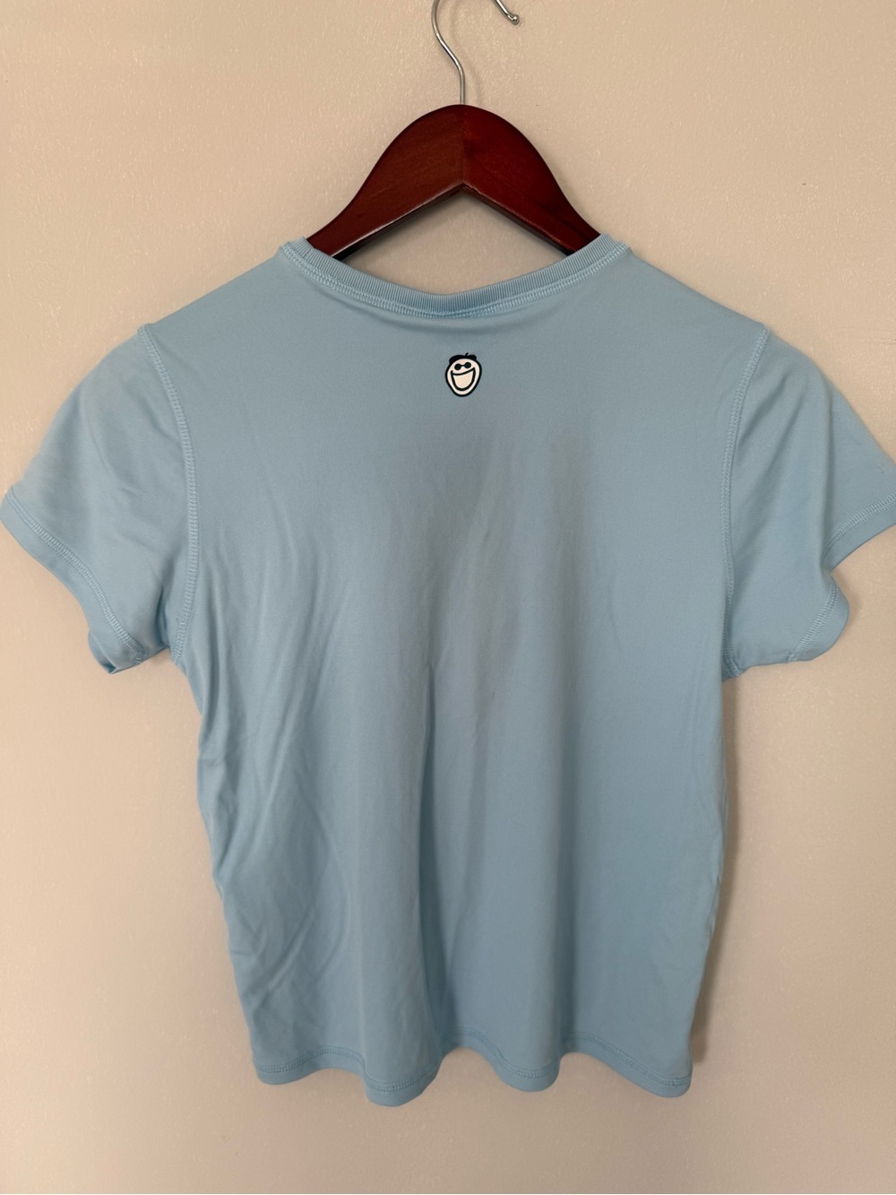 Life Is Good Light Blue Tee with Logo Tag T-shirt - Picture 6 of 12